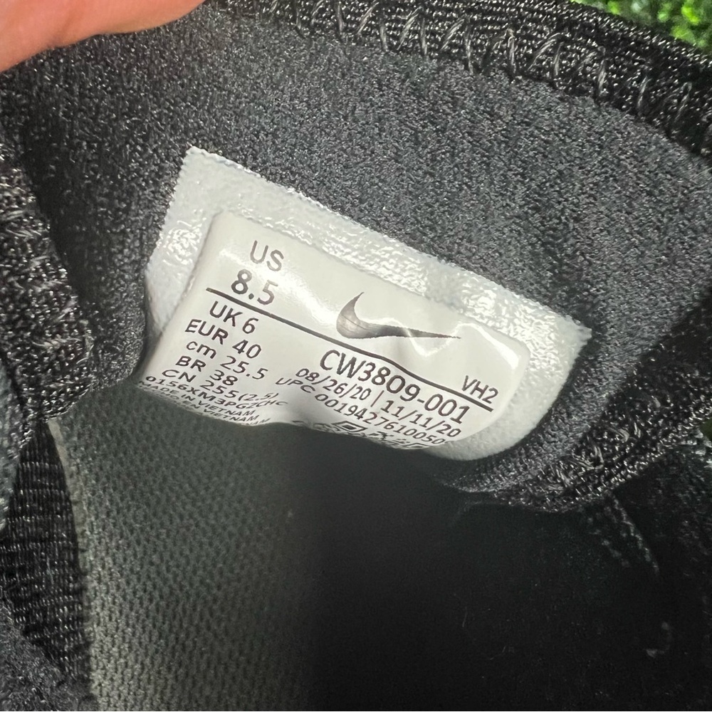 NIKE | Juniper Trail Sneakers - Picture 7 of 14